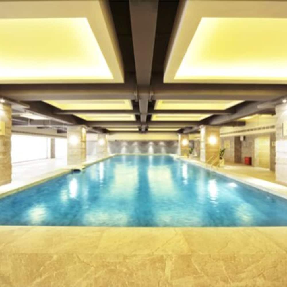 Royal Suites & Towers 武漢市 エクステリア 写真