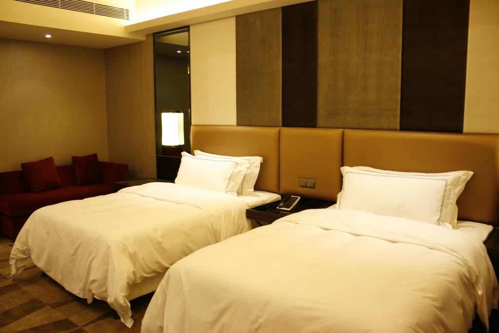 Royal Suites & Towers 武漢市 部屋 写真